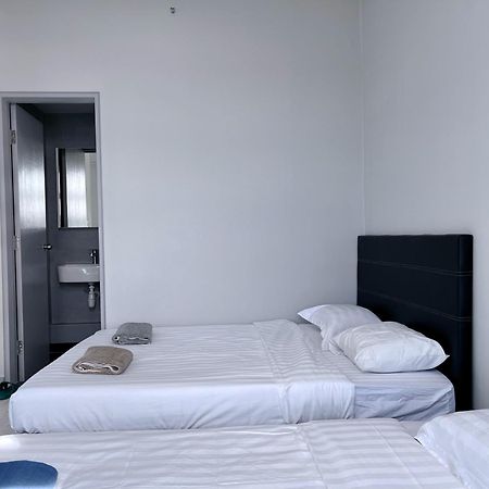 Jesselton Point Seaview Homestay Кота-Кінабалу Екстер'єр фото