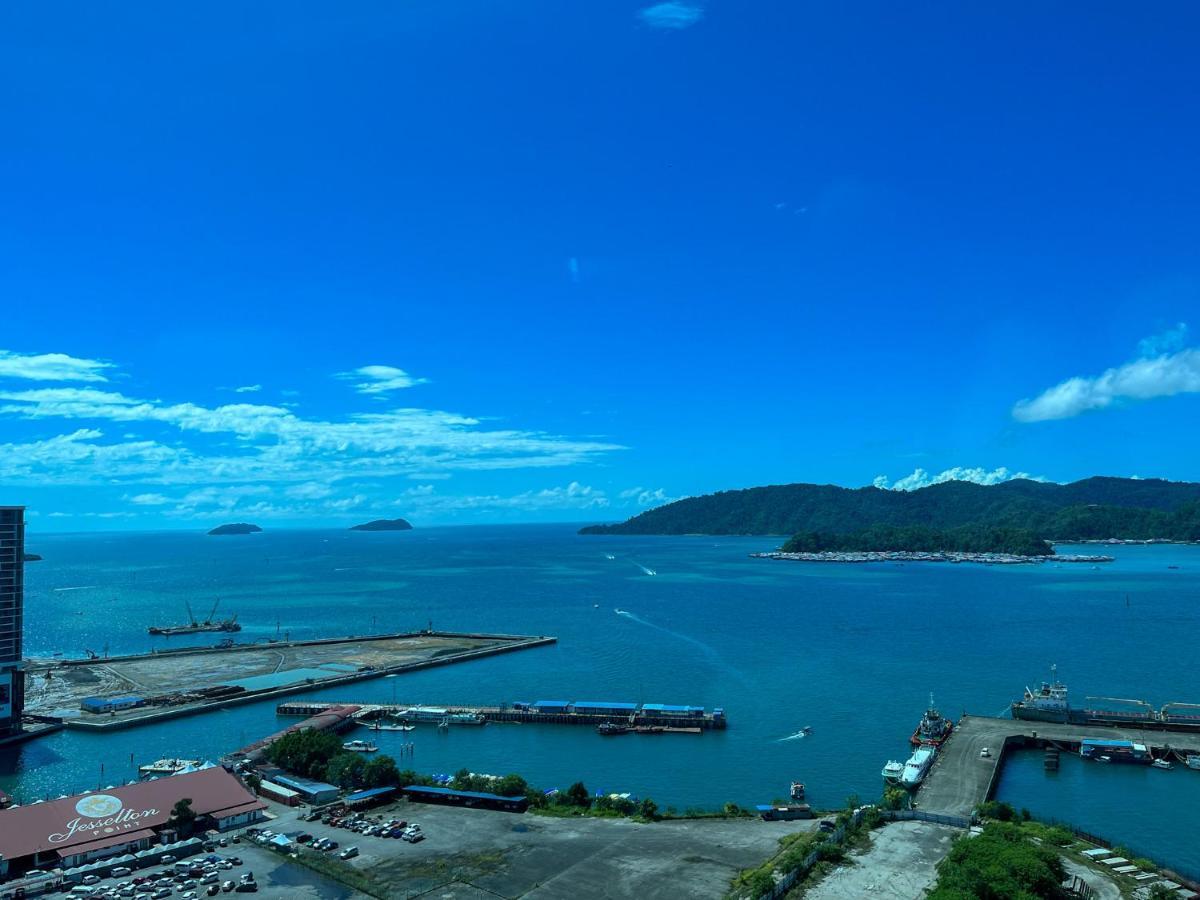 Jesselton Point Seaview Homestay Кота-Кінабалу Екстер'єр фото