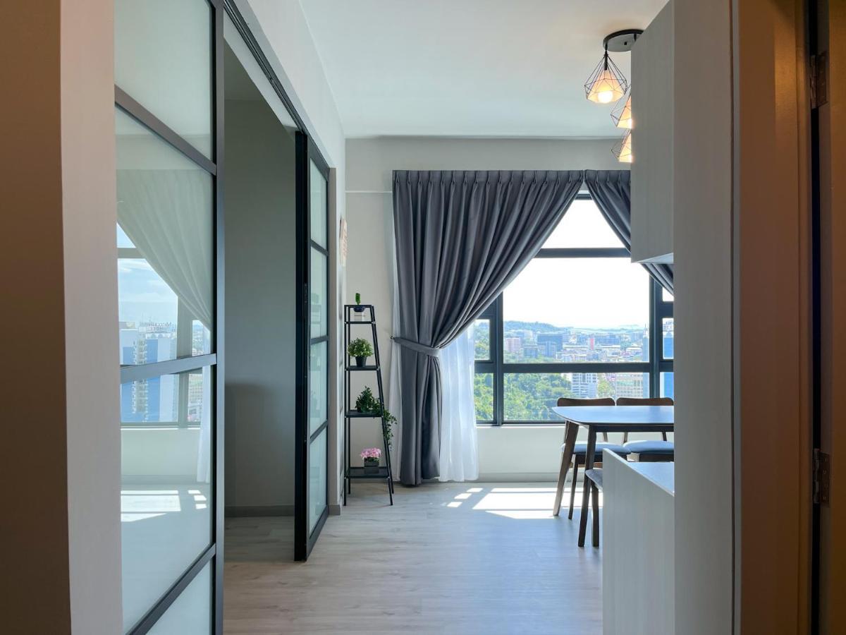 Jesselton Point Seaview Homestay Кота-Кінабалу Екстер'єр фото